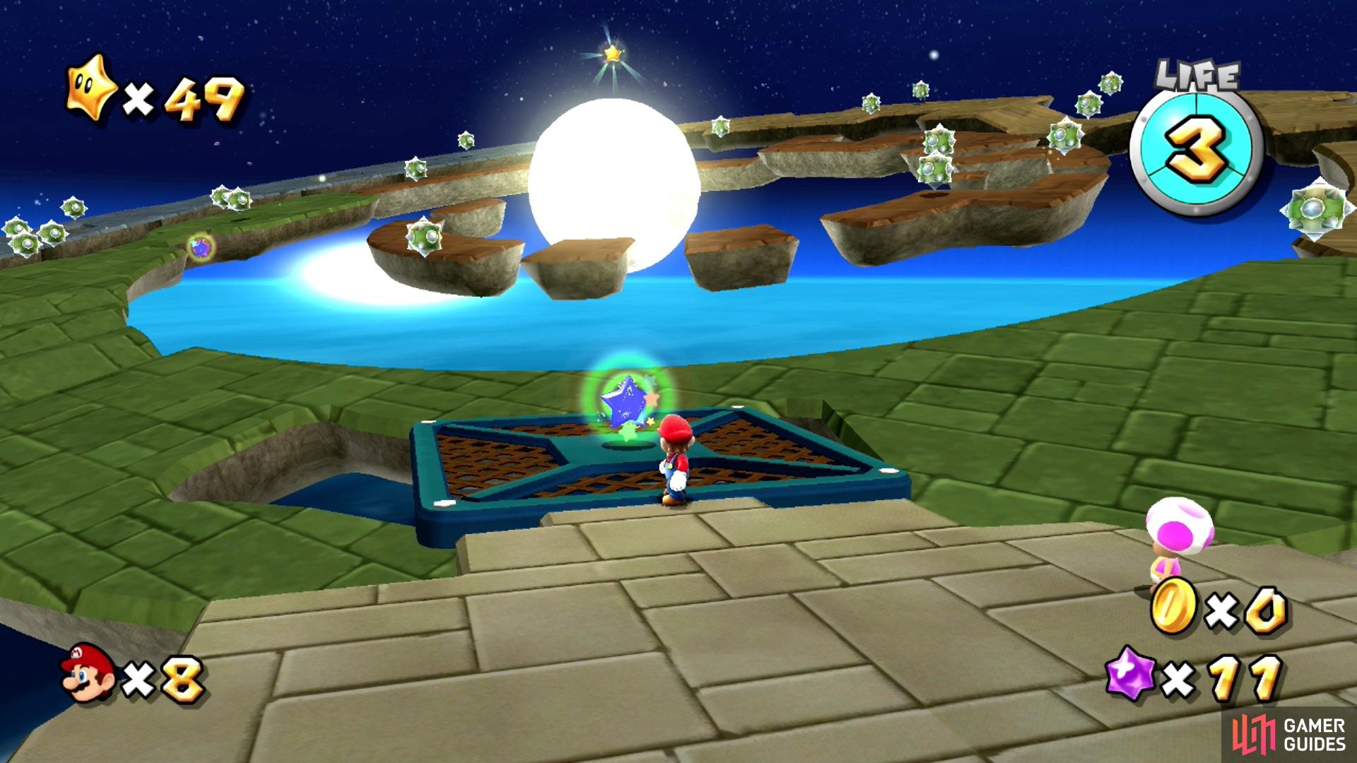 to reach the Power Star, you’ll need to follow the spiral path!